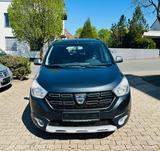 Dacia Lodgy Stepway *SHZ, Navi, RFK, Temp.* - Dacia Gebrauchtwagen in Bielefeld