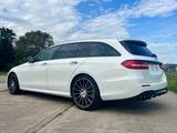 Mercedes-Benz E 43 AMG Mercedes-AMG 4MATIC Auto. Burmester - Mercedes-Benz E 43 AMG Gebrauchtwagen