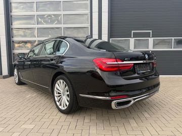 BMW 730 - 5