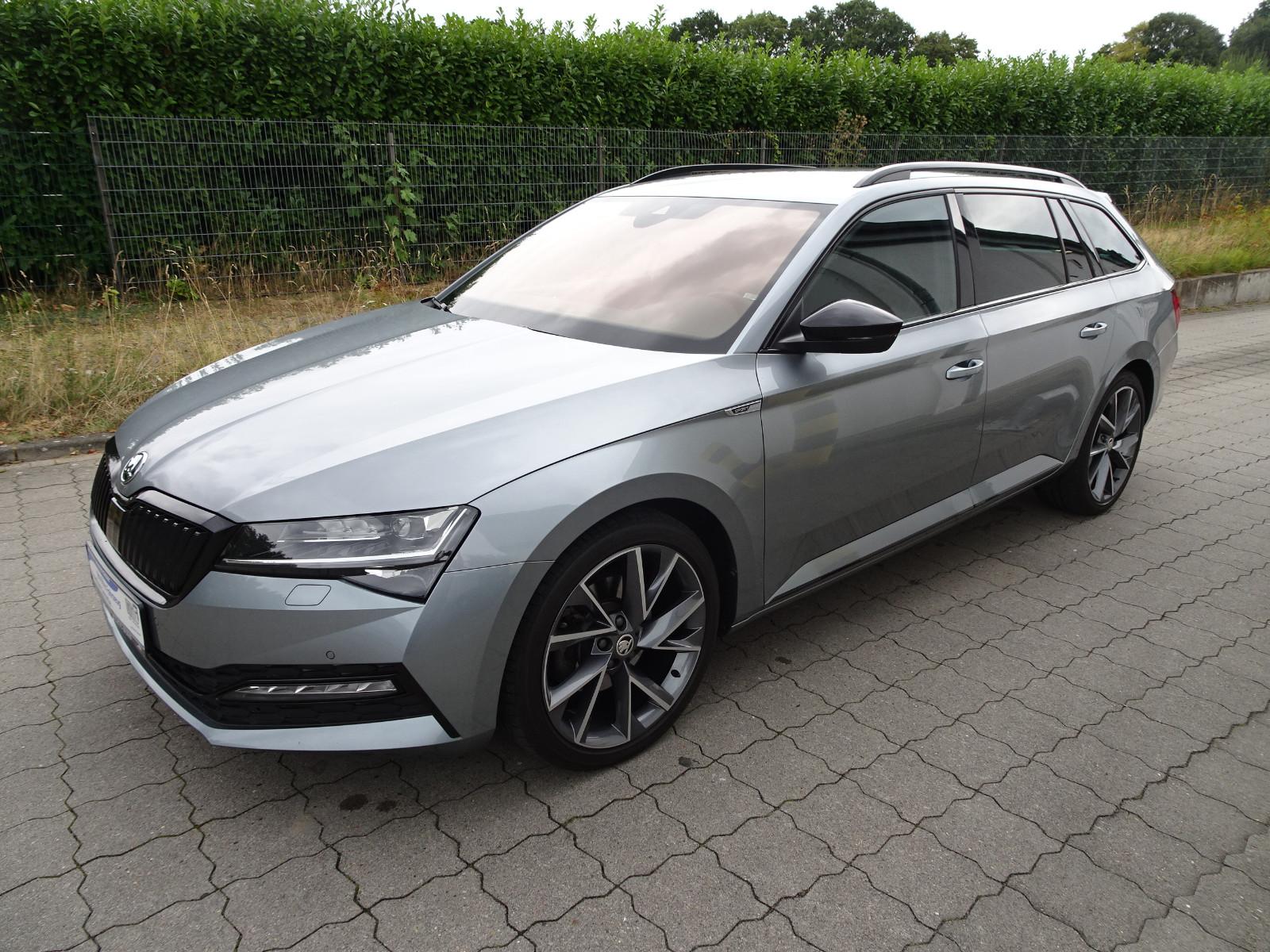 Skoda Superb Combi Sportline / 4 x Sitzheizung /