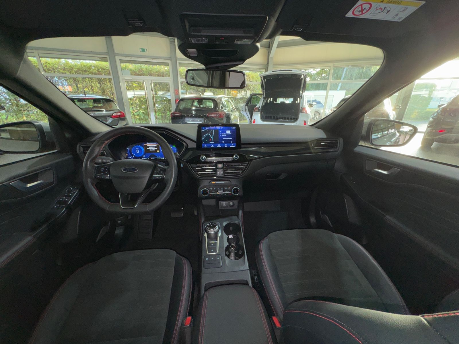 Ford Kuga 2.5i PheV ST-Line X LederAHKWinter RfK B&O imagem 3