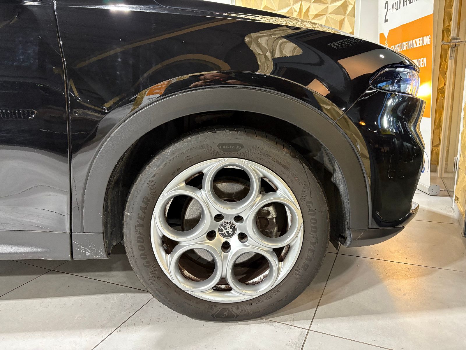 Fahrzeugabbildung Alfa Romeo Tonale Sprint/APPLE/NAVI/ACC/PDC/SPURHALTE/KLIMA