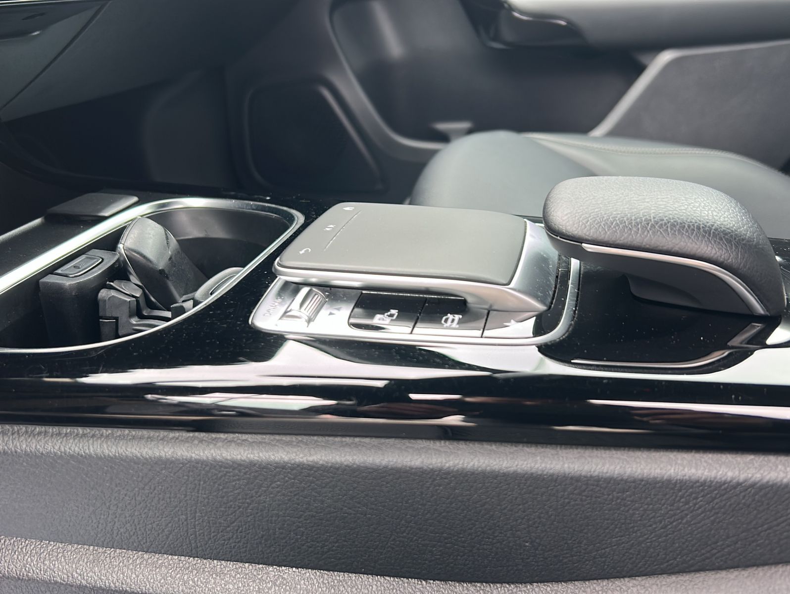 Fahrzeugabbildung Mercedes-Benz A 180 dStyle