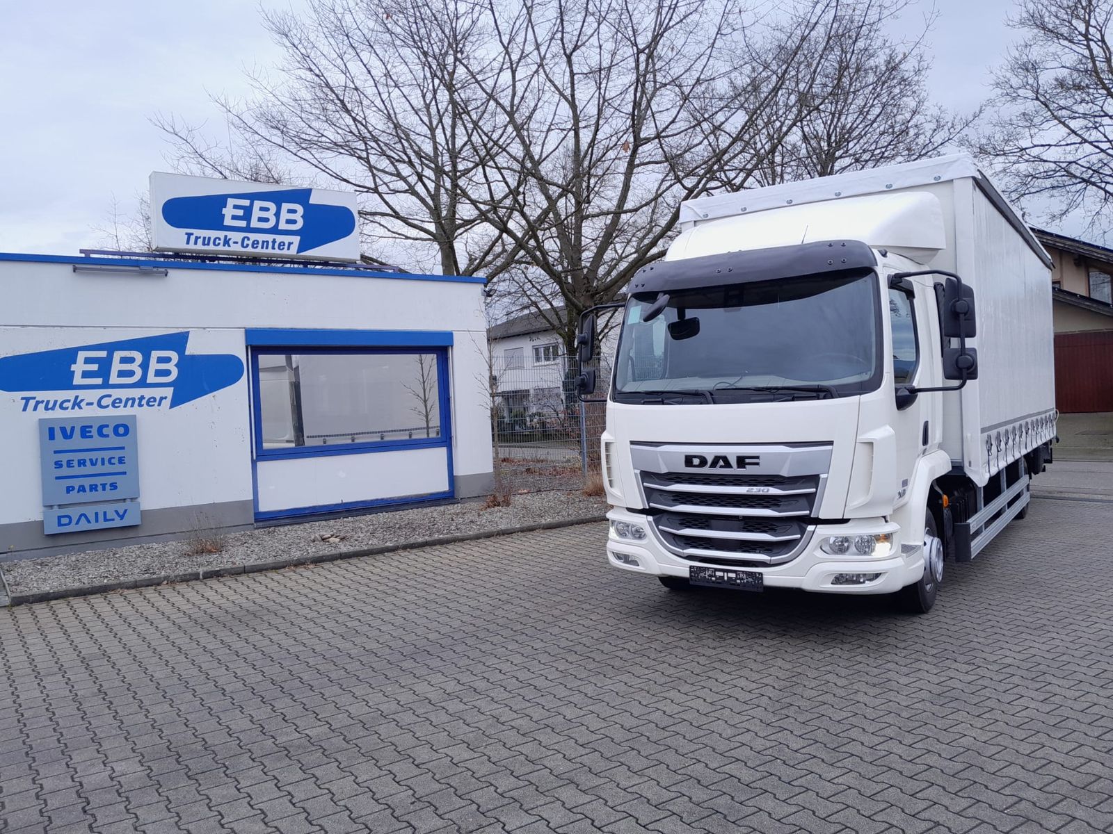 Fahrzeugabbildung DAF FA XB 230 12t Junge Curtainsider