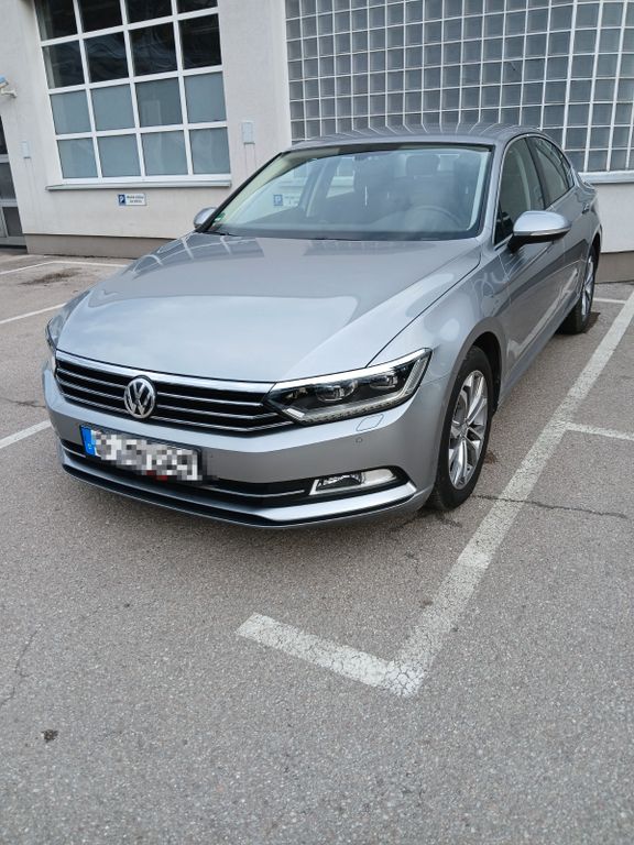 Image of Volkswagen Passat