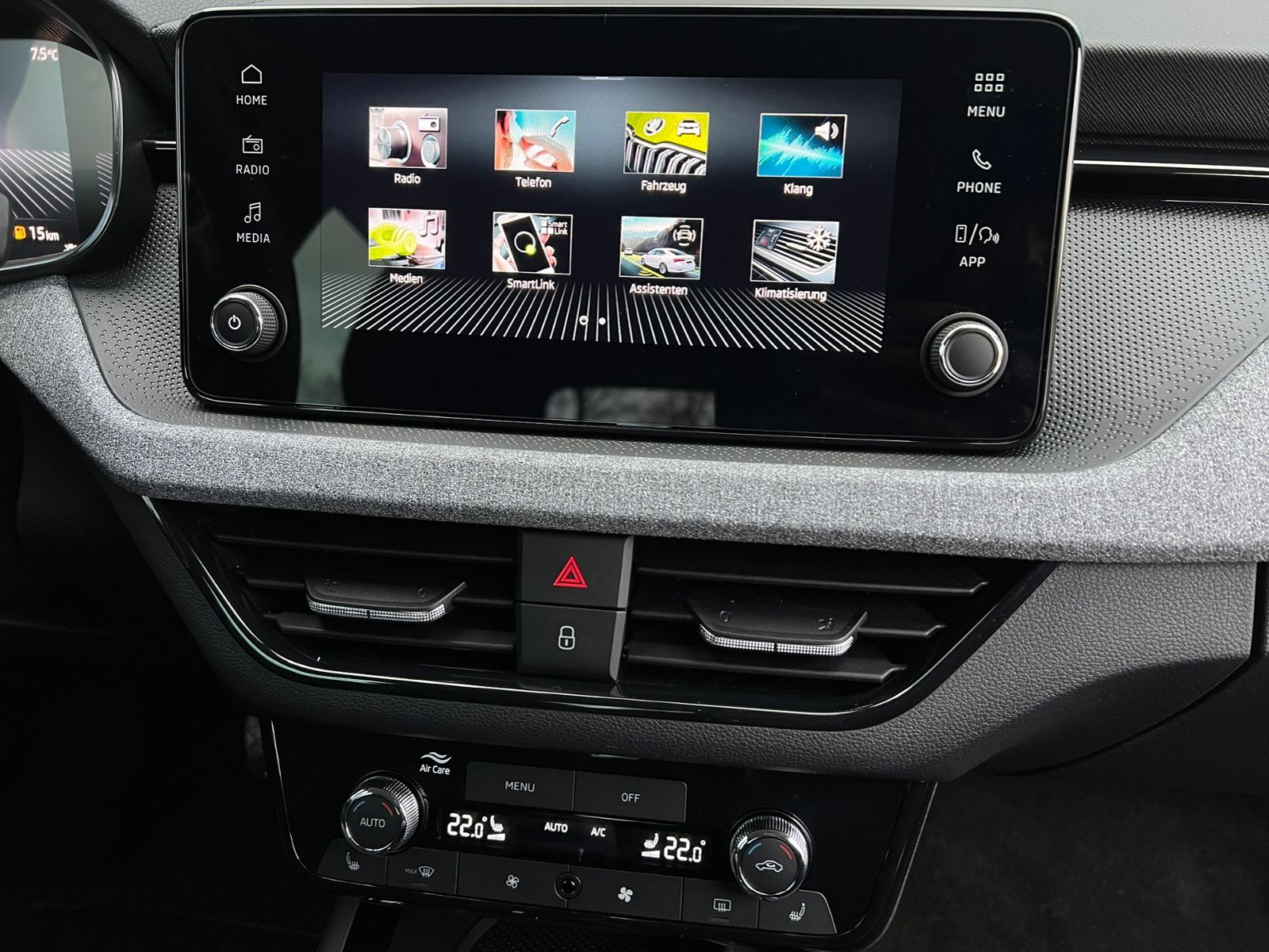 Fahrzeugabbildung SKODA Kamiq Selection 1.0 TSI DSG *LED, Komfort Paket,