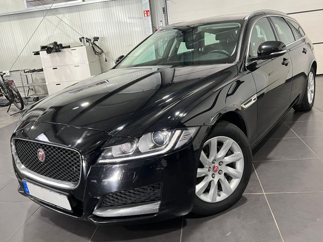 Jaguar XF 20d Automatik **Navi*Leder*Kamera*SHZ*PDC**