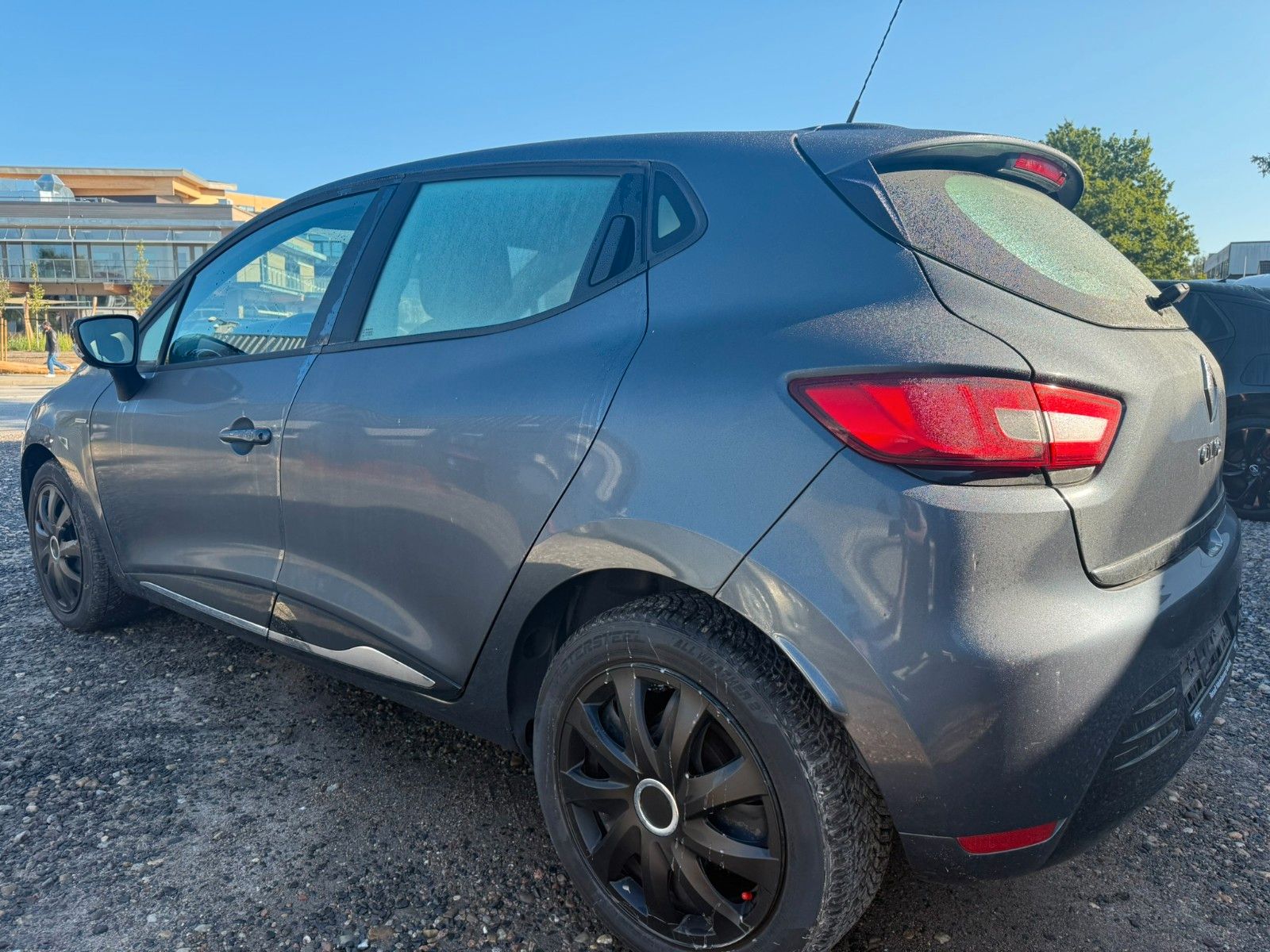 Fahrzeugabbildung Renault Clio IV Limited