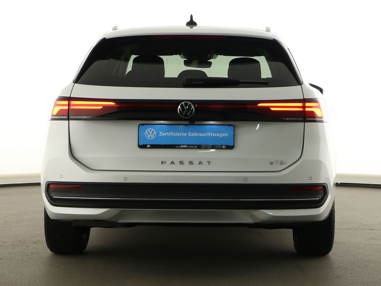 Volkswagen Passat Variant - Bild 10