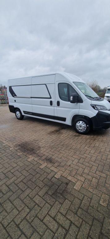 Bürstner Papillon PC 6.0 Lithium, ,Kühlbox-Auszug,Drehs