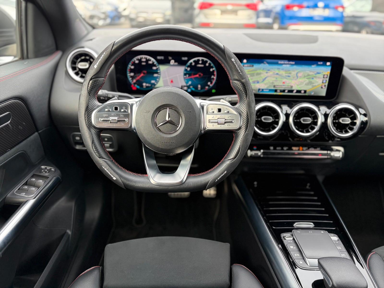 MERCEDES-BENZ GLA 200 163CH AMG LINE