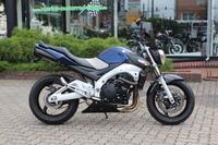 Suzuki GSR 600