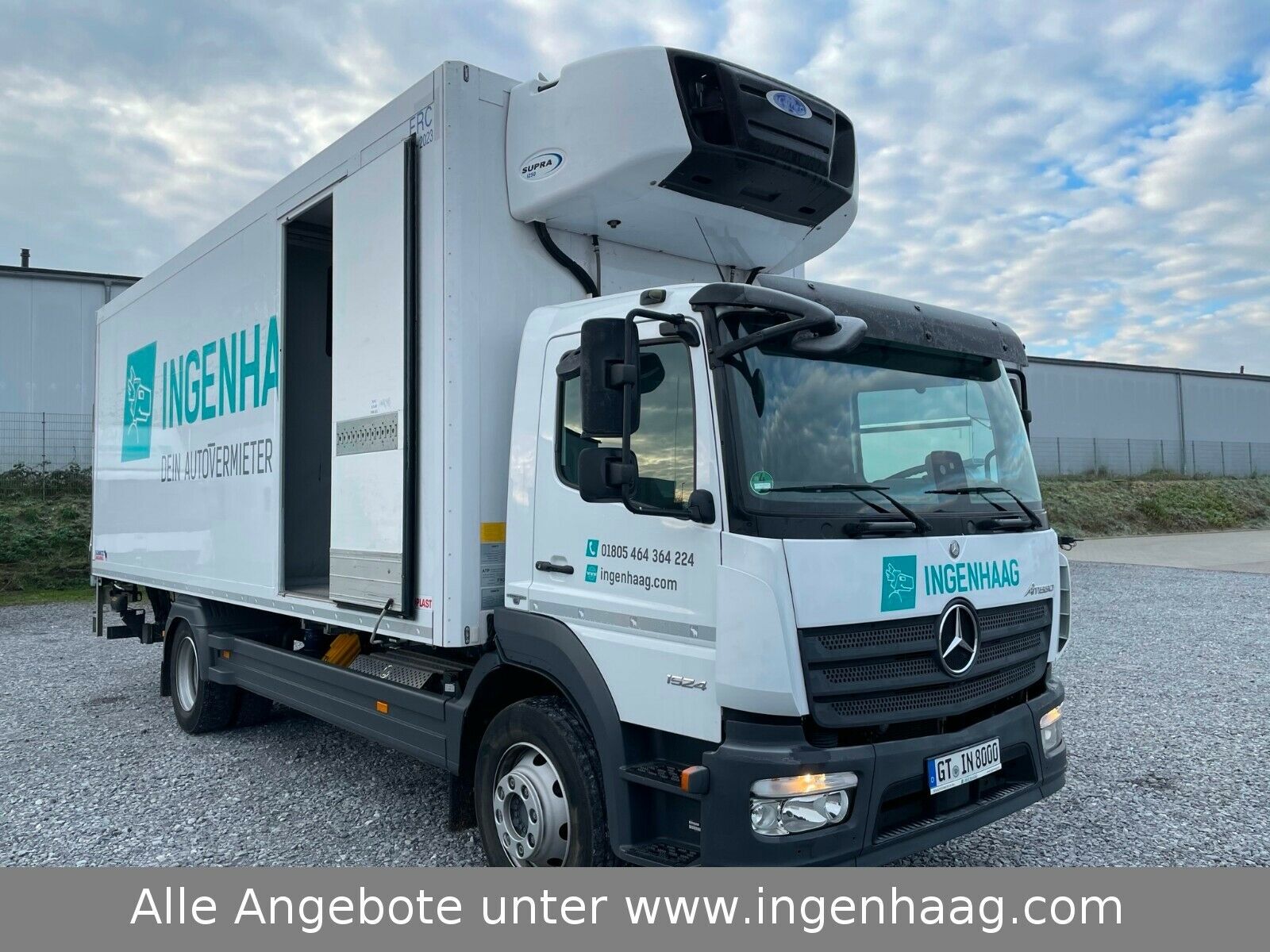 Fahrzeugabbildung Mercedes-Benz Atego 1524 L TK Carrier Schmitz Aufbau LBW/Aut.