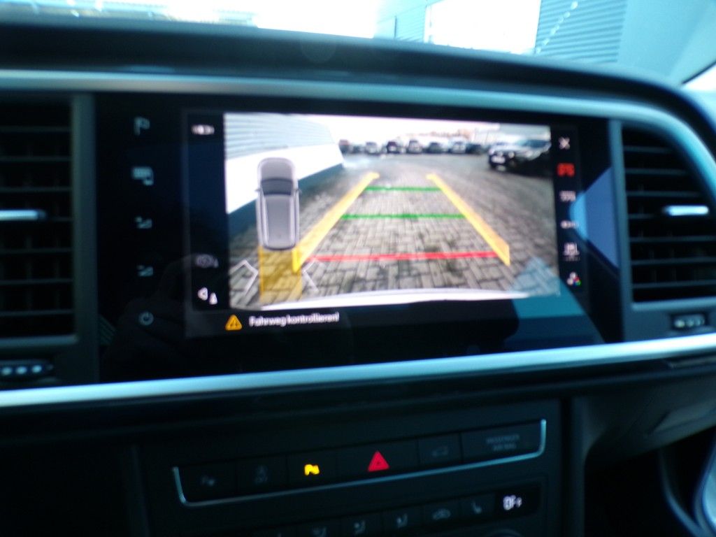 Fahrzeugabbildung SEAT Ateca 1.5 TSI DSG Style