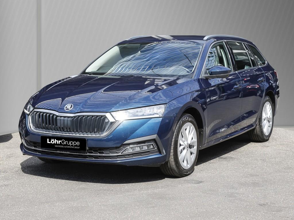 Skoda Octavia 2022 г. Синий, пробег 49829 км