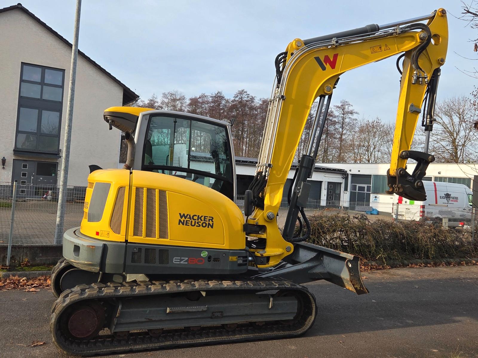 Wacker Neuson 8to Bagger EZ80 2 Löffel Klima HS08