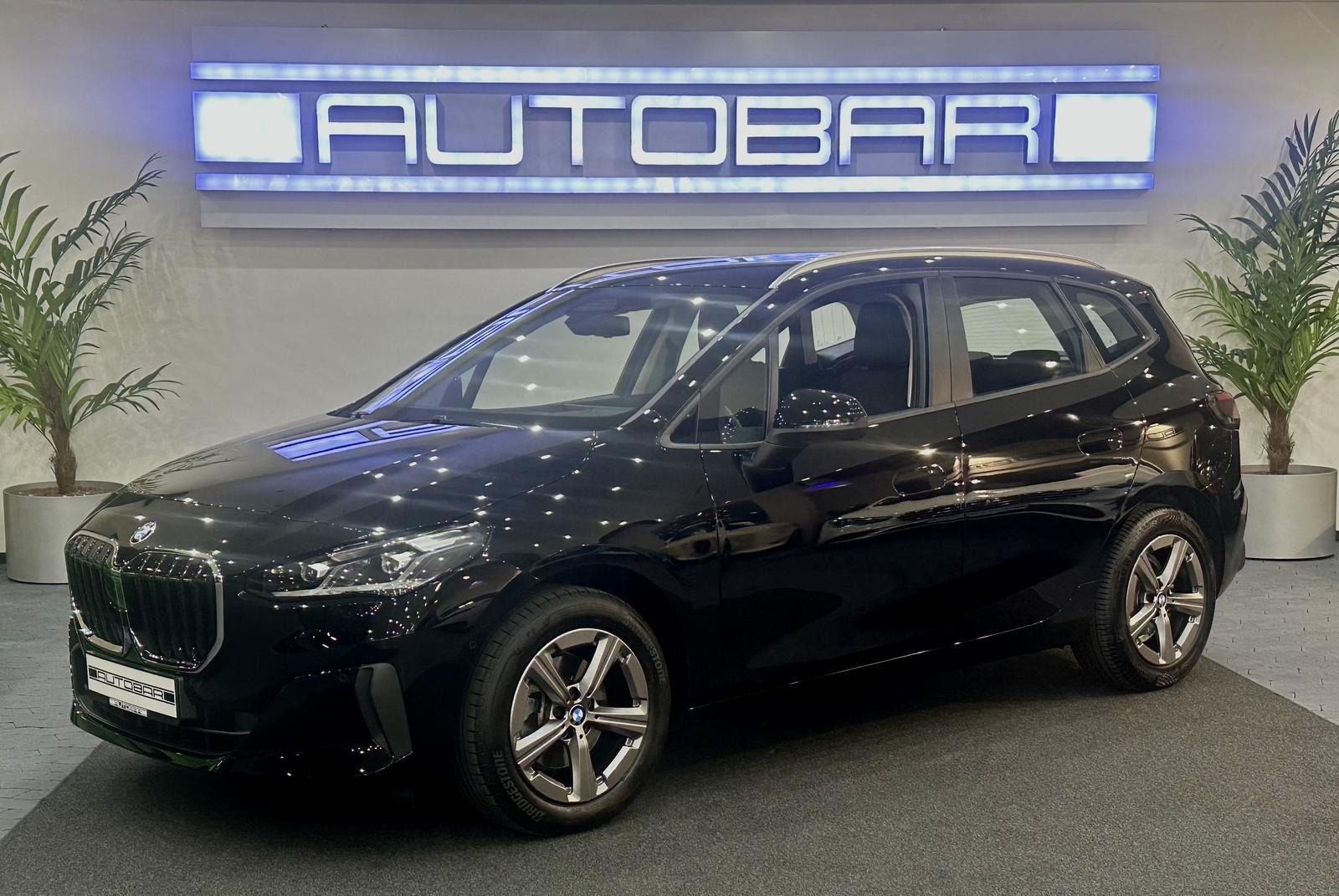 BMW 218 Active Tourer PREMIUM*ACC*KAM*SPUR*AMBIENTE