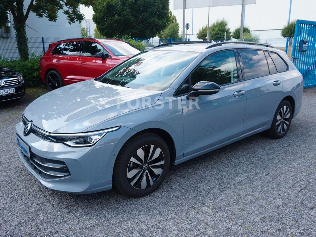 Volkswagen Golf — hlavná fotografia