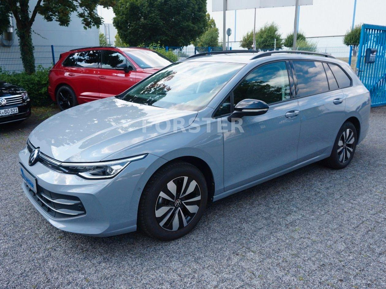 Volkswagen Golf VIII Variant 1.5 TSI 5J. GARANTIE