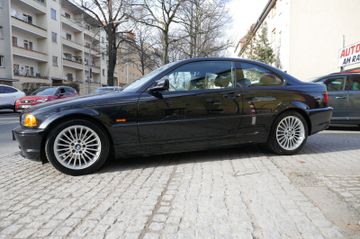Fahrzeugabbildung BMW 318Ci