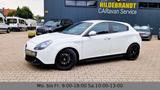 Alfa Romeo Giulietta Turismo Xenon LED Teilleder Tempomat - Alfa Romeo aus 2011