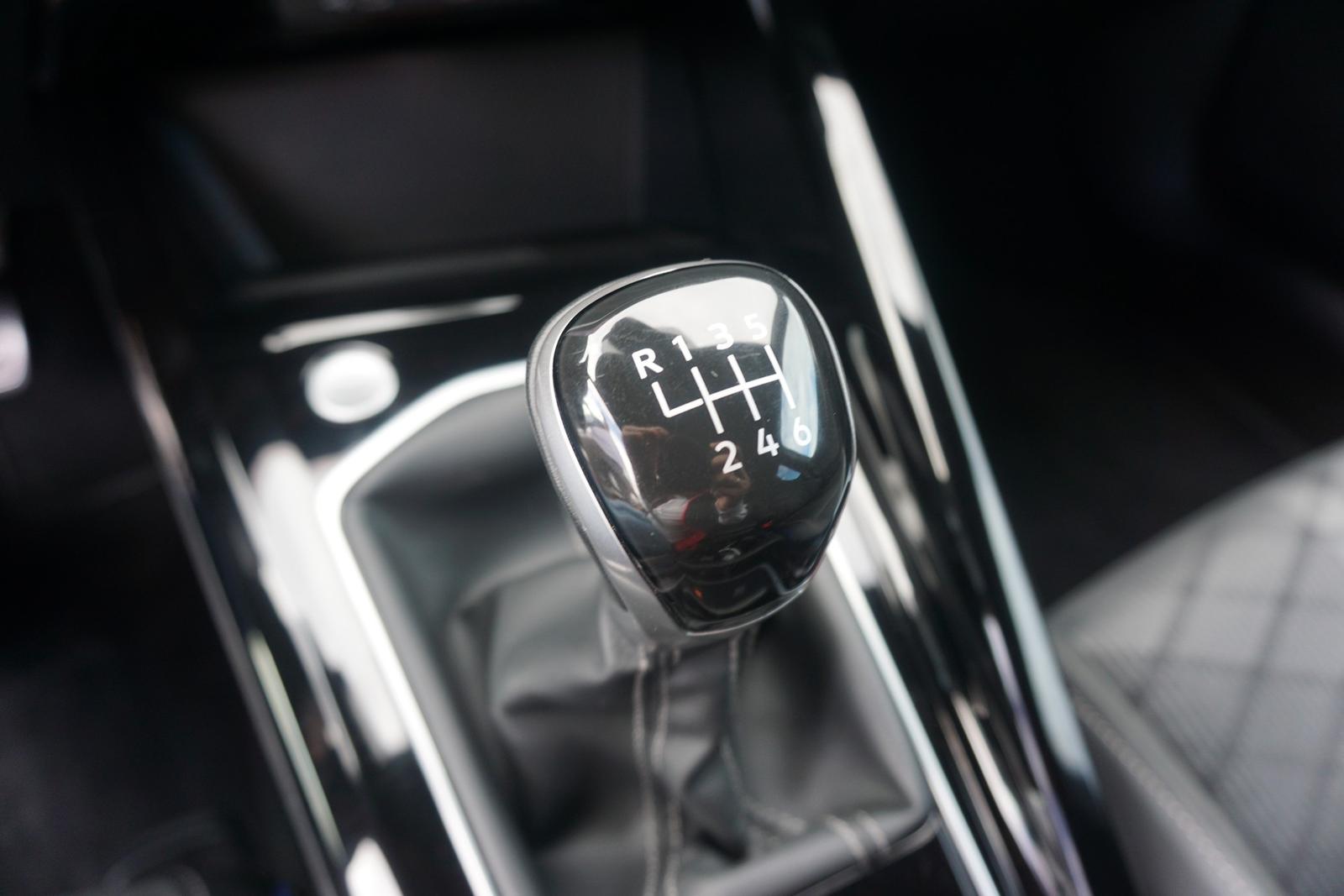 Volkswagen Golf VIII 1.5 R-Line LED ACC Android Apple PDC, миниатюра 17