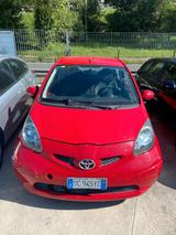 Toyota Aygo 1.4 turbodiesel 3 porte Sol - Toyota Aygo mit Diesel-Antrieb