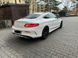 Mercedes-Benz C 250 AMG Line Autom. AMG Line - Mercedes-Benz C 250: Coupe