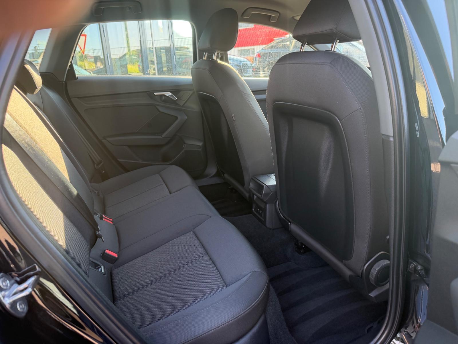 Audi A3 Sportback 35 TFSI Business-Paket, миниатюра 17