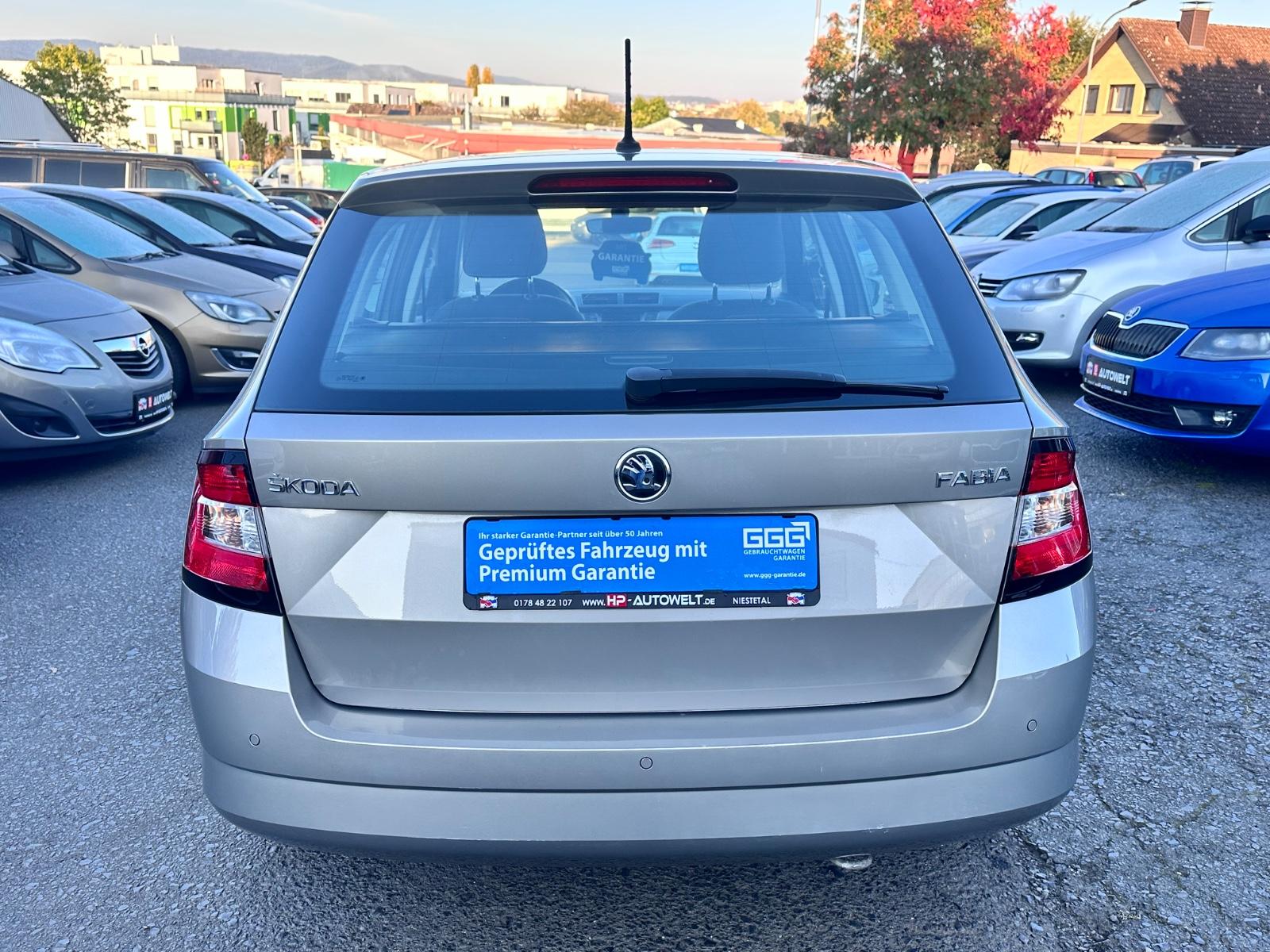 Skoda Fabia Combi Clever Automatik 110PS Navi CarPlay