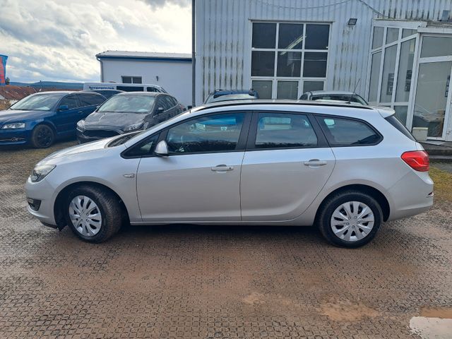 Opel Astra J 1.6 Sports Tourer Selection AHK TÜV NEU