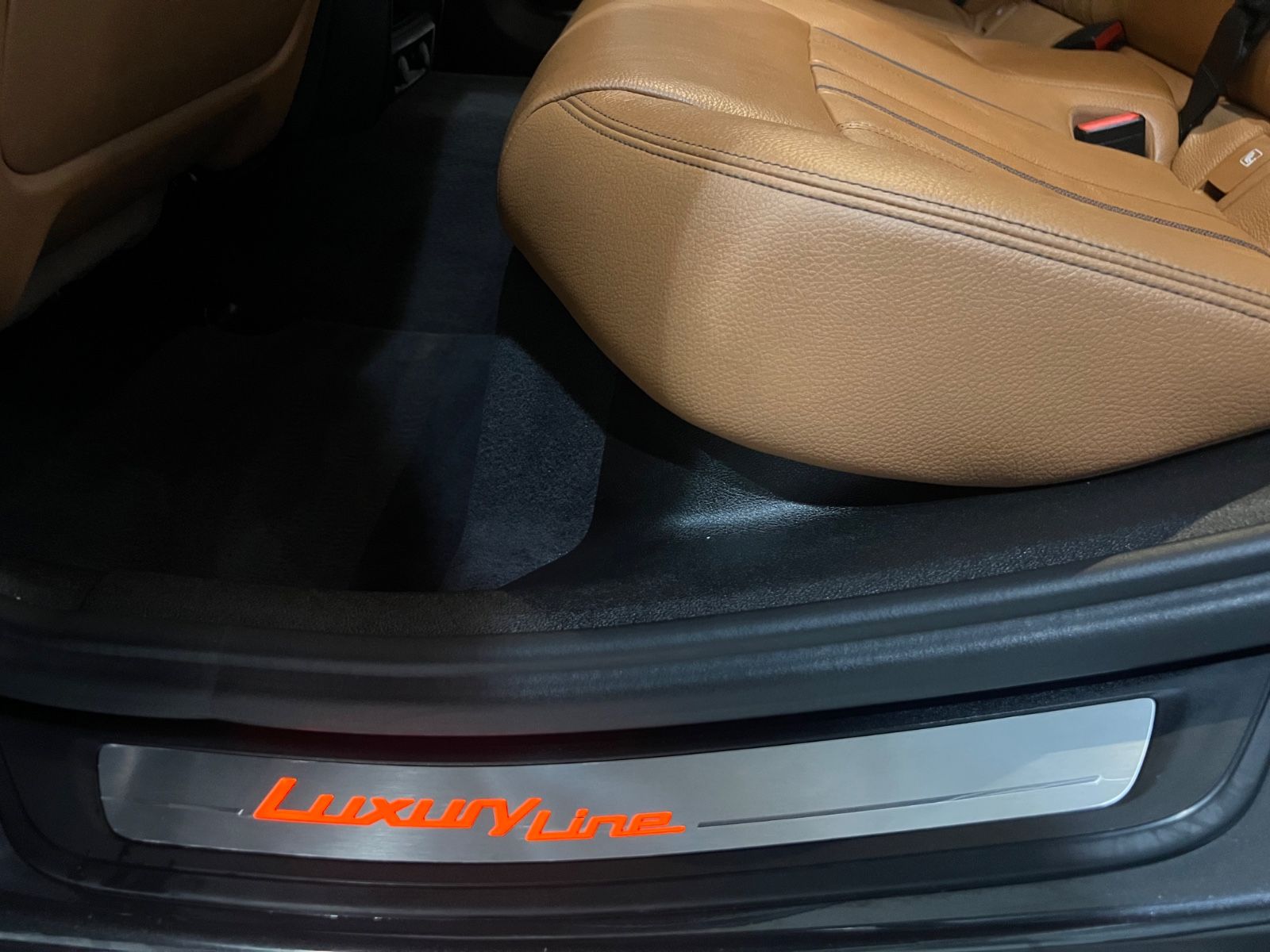Fahrzeugabbildung BMW 530 d Lim. Luxury Line M Sport optik