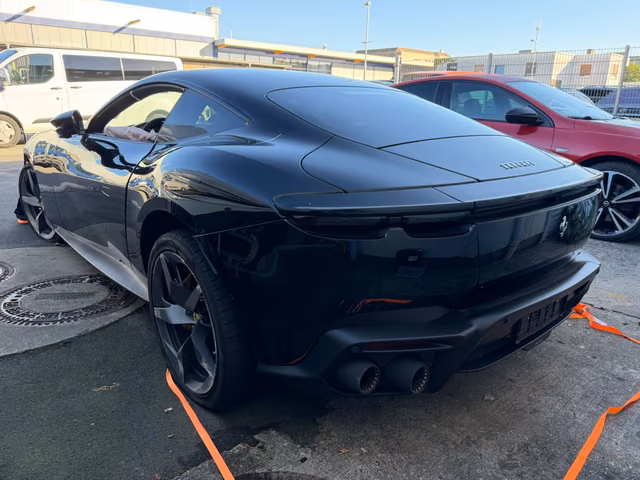 Ferrari Amalfi UNFALL FAHRZEUG