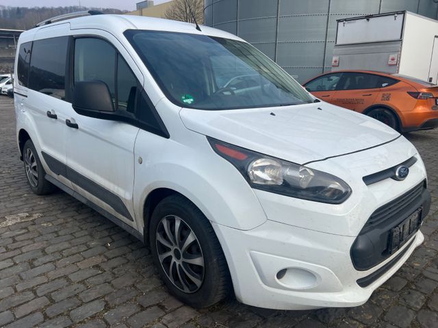 Ford Tourneo Connect 1.0 Motorproblem -Öllampe -