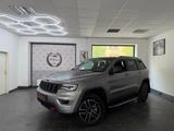 Jeep GRAND CHEROKEE TRAILHAWK CRD OFF ROAD 1OF1 VOLL - Jeep Grand Cherokee Trailhawk mit Diesel-Antrieb