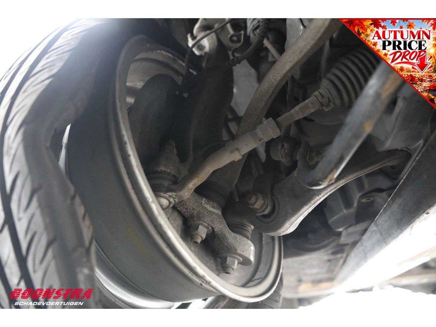 BMW 520 2013 — photo 20