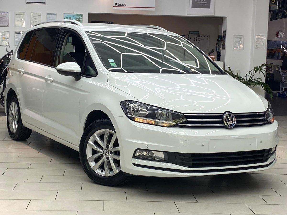 Volkswagen Touran 1.4 TSI Comfortline 7-Sitzer Navi RueFaKa