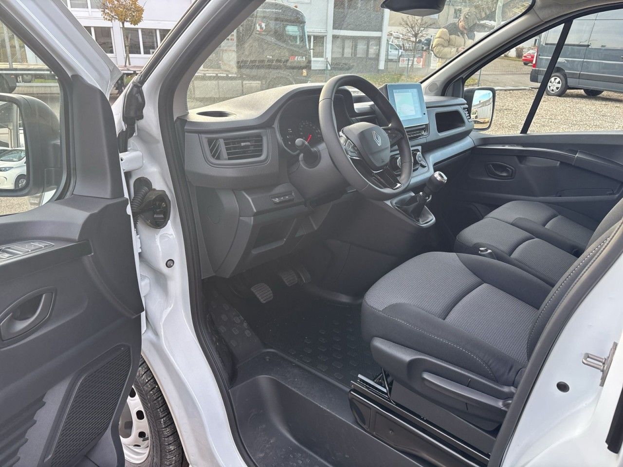 Renault Trafic - Bild 10