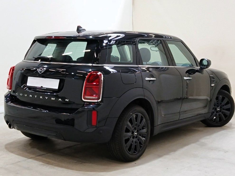 Fahrzeugabbildung MINI Countryman Cooper Classic Trim Premium Plus LED