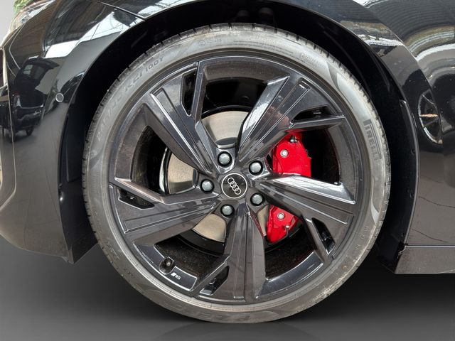 A6 Avant e-tron performance 270 kW