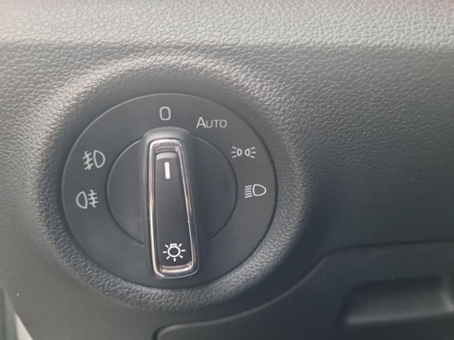 Fahrzeugabbildung SKODA Kamiq 1.5 TSI Monte Carlo AHK KESSY LED CLIMA
