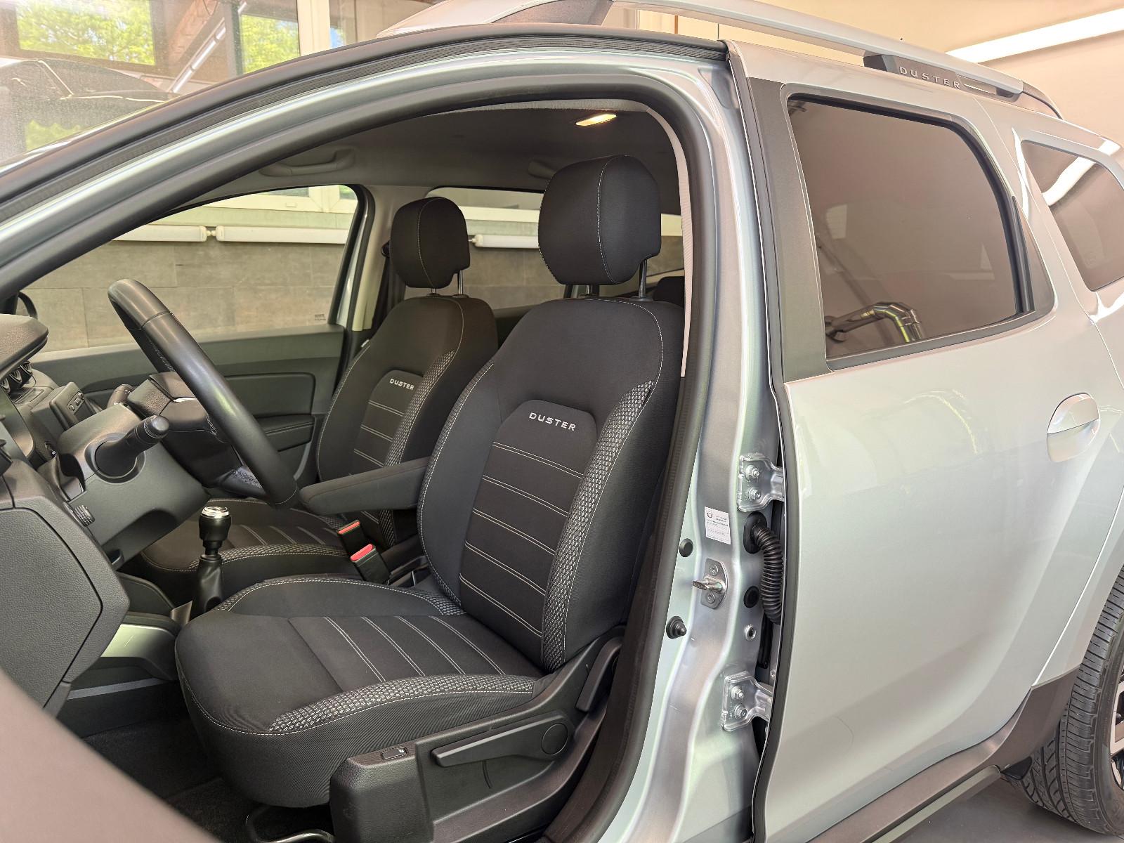 Dacia Duster II 4x4 Adventure 5 J. Garantie NAVI SHZ
