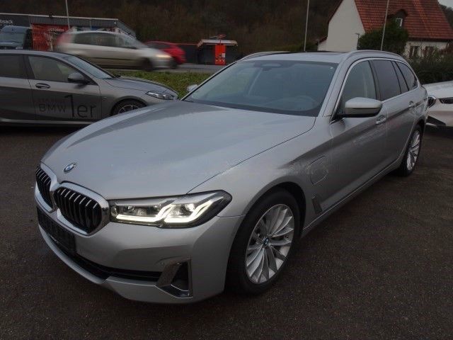 BMW 530e Hybrid,  Luxury Line, Panorama, Facelift