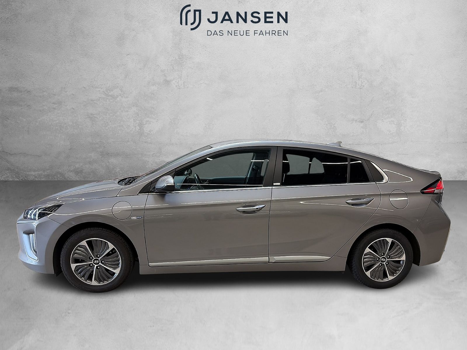 Hyundai IONIQ Premium Plug-In Hybrid 1.6 GDI imagem 3