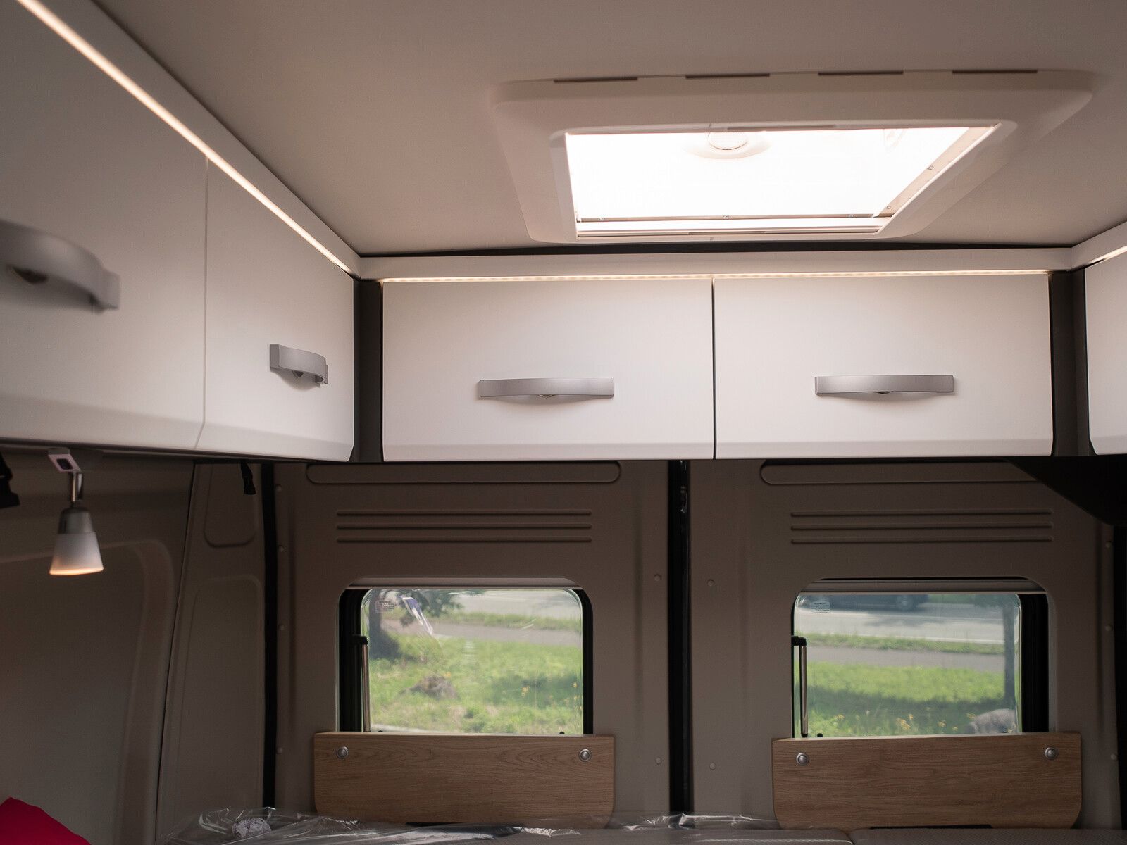 Fahrzeugabbildung Dethleffs Globetrail 600 DK Fiat Dieselheiz/Rahmenfenster