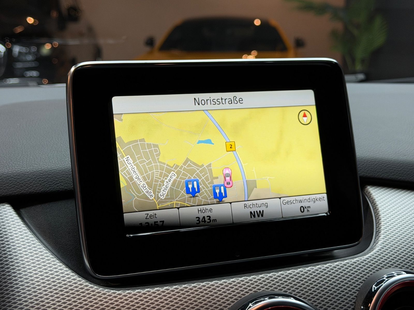 Fahrzeugbild 12
