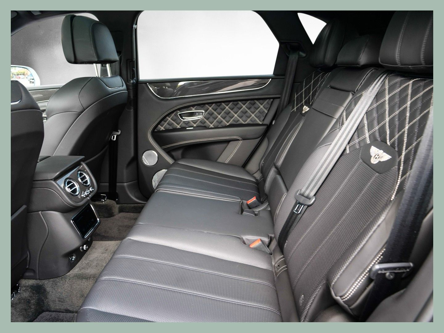 Bentley Bentayga V8 First Edition // BENTLEY DÜSSELDORF foto 14