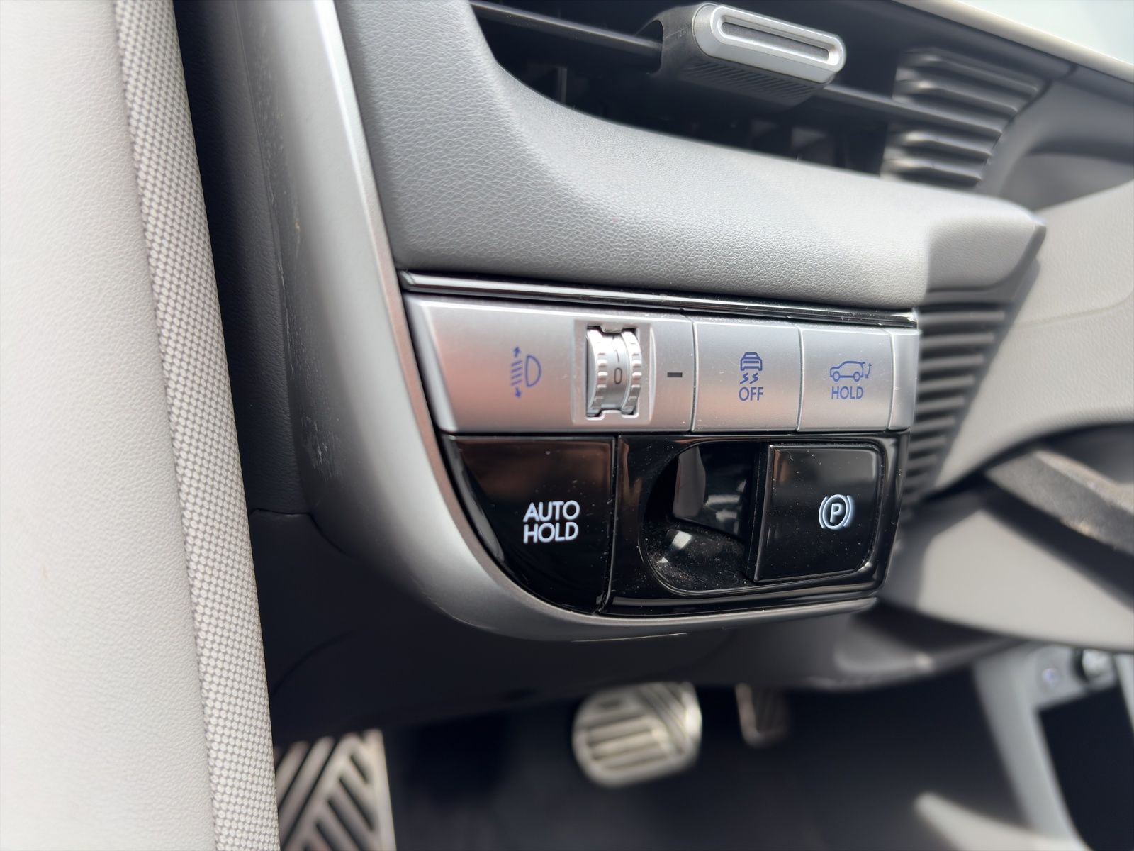 Hyundai IONIQ 5 Elektro 77,4 kWh Uniq AHK/HEADUP/BOSE foto 22