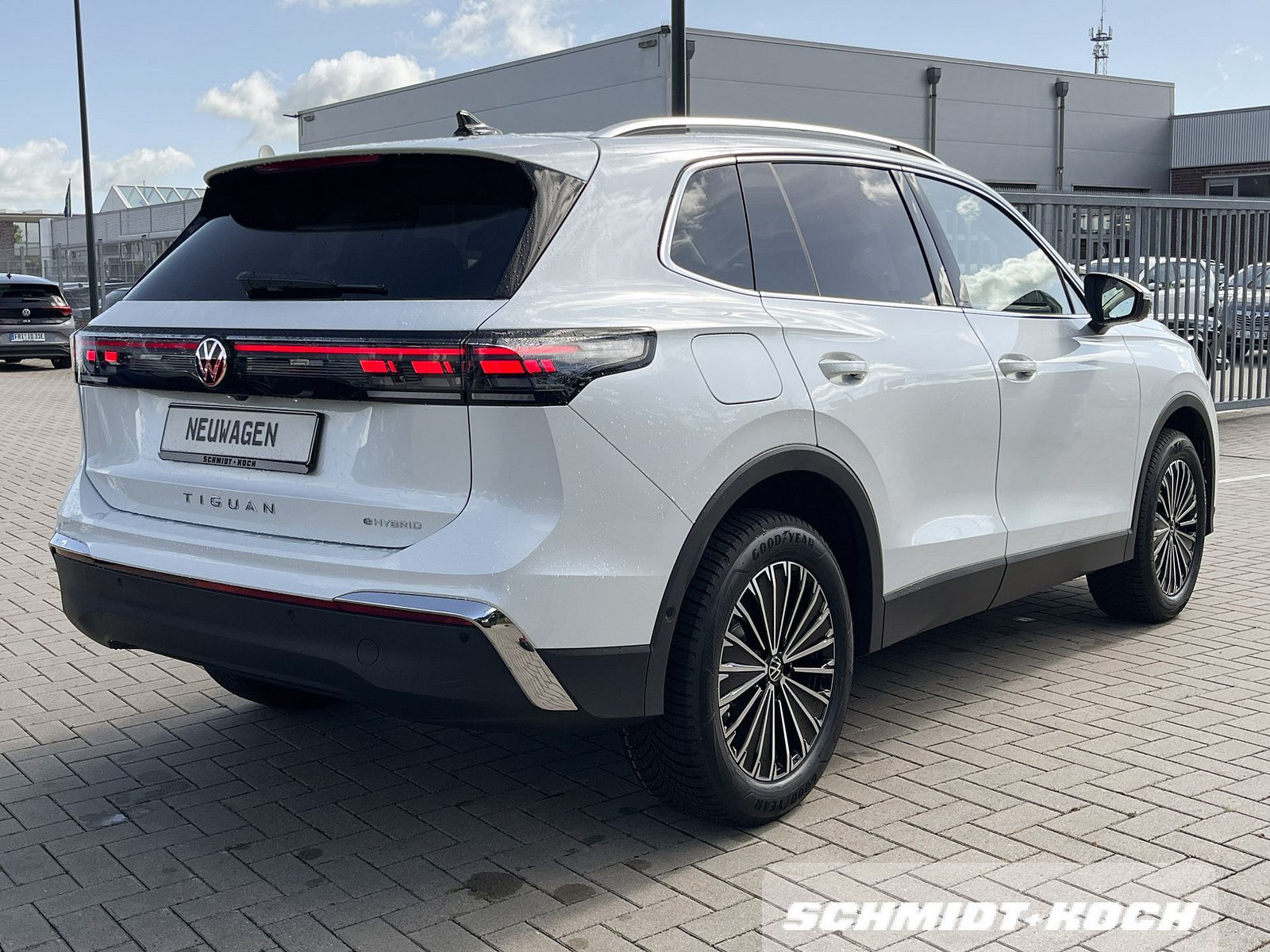 Volkswagen Tiguan 1.5 eHybrid OPF Elegance 6-Gang-DSG AHK imagem 3