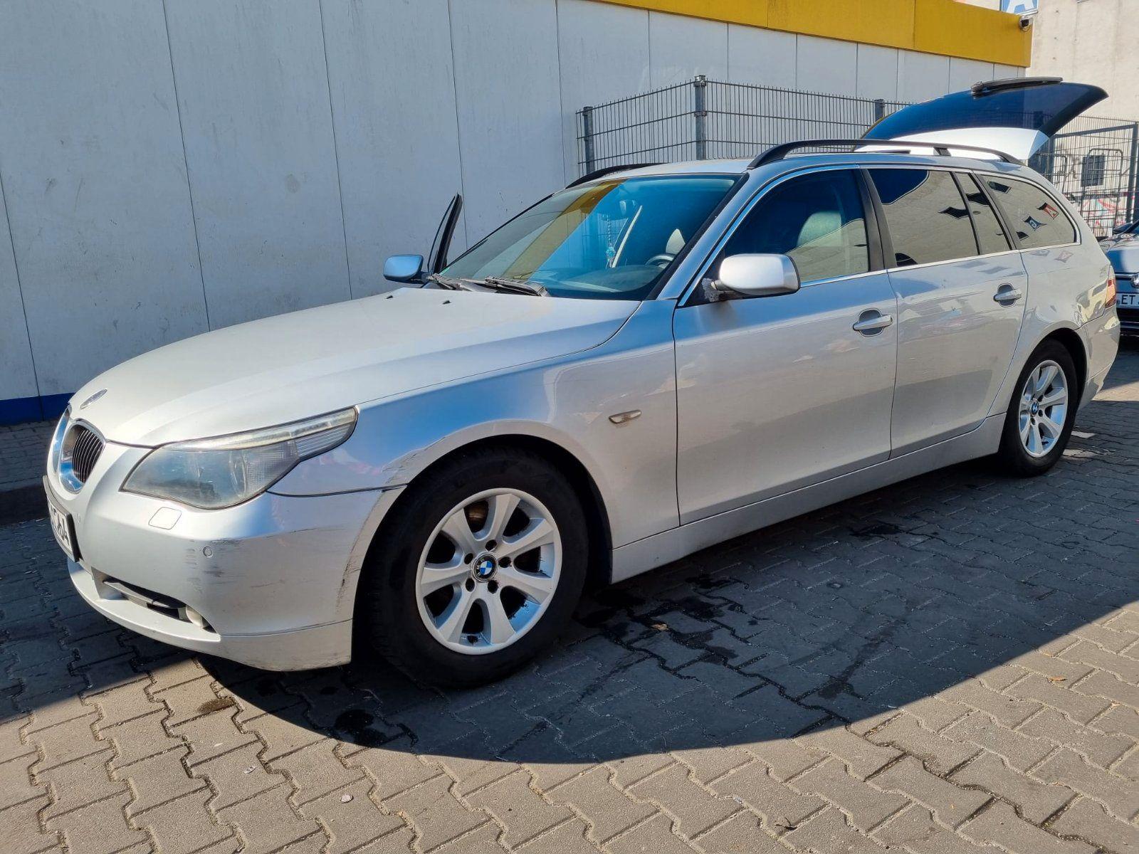 BMW 525 2006 — вигляд ззаду